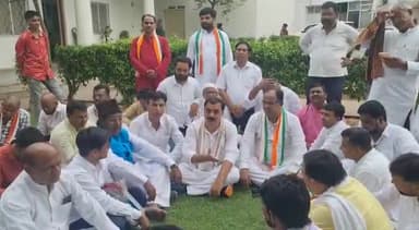 दिल्ली के जंतर मंतर पर कांग्रेस पार्टी का सत्याग्रह
#SatyagrahaAgainstAgnipath Omair Khan