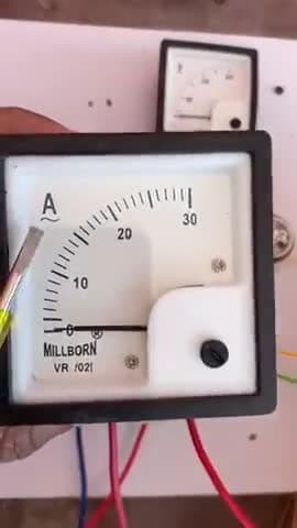 वोल्टमीटर तथा अमीटर का सही कनेक्शन सीखें बस कुछ ही सेकेंड में🛠️🔌💡।।
#itihelp
#jitendra