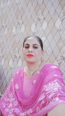 जुम्मा मुबारक दुआ में याद रखना***बड़े से बड़े #घाँव को भी #वक़्त का #मरहम भर देता है,
बस #सब्र करना सीखों,
जिसने छीना है वो #वापस भी करेगा।