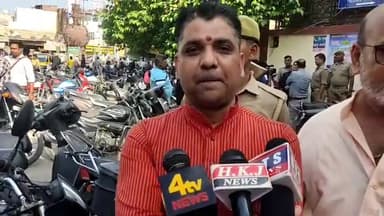 ज्ञानवापी प्रकरण में न्यायालय परिसर में उपस्थित रहें विश्व वैदिक सनातन संघ के प्रमुख जितेंद्र सिंह विसेन #gyanwapimasjid