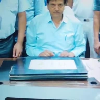 जयपुर: जयपुर में गोल्ड तस्करी का एक और मामला #deshsarthaknews #jasraghav8 #newsnations #newsupdate #forward