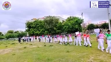 चितौड़ प्रांत में राजसमन्द जिला की विकासार्थ विद्यार्थी धोइंदा नगर इकाई द्वारा #MissionPlantation के तहत आयोजित पौधारोपण अभियान की एक झलक।