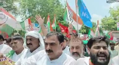 महंगाई ,बेरोजगारी,GST अग्नीपथ योजना के खिलाफ
महागठबंधन के द्वारा सभी जिला मुख्यालय पर #प्रतिरोध_मार्च