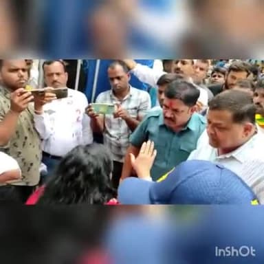 अलीराजपुर मे कांग्रेस का विरोध प्रदर्शन
पूर्व विधायक महेश पटेल व विधायक मुकेश पटेल मौजूद
#incindia #अलीराजपुर