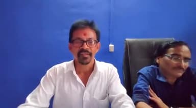 गंधवानी: गंधवानी जनपद पंचायत के पंचायत स्पेक्टर गोविंद निगवाल ने 75वें स्वतंत्र दिवस की शुभकामनाएं दी
#आजादी_का_अमृत_महोत्सव