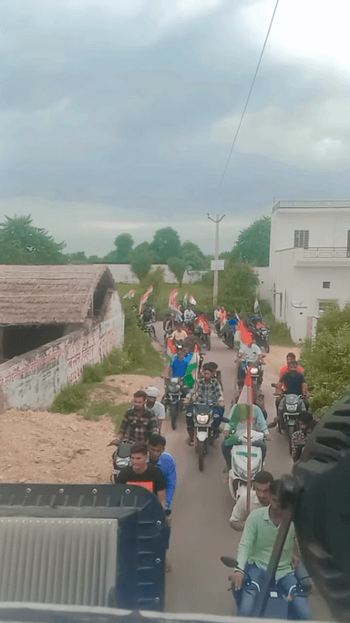 धोद: जिले के नेतडवास गाँव मे निकाली तिरंगा रैली जय हिंद वन्दे मातरम् #netarwas #sikar #jaihindbharat @sikarsandesh