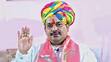 अंधविश्वास की हद:हत्या की गुत्थी सुलझाने पंडोखर सरकार की शरण में MP पुलिस
#pandokharsarkar #chhatarpur #datia #congress
