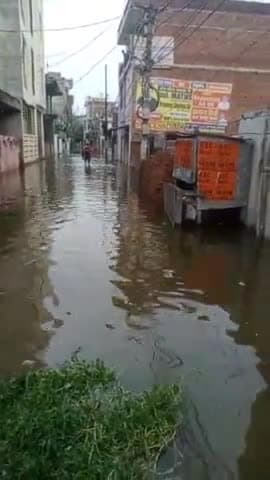 प्रयागराज: ##छोटा बघाड़ा प्रयागराज मे बाढ़ से प्रभावित लोग ##