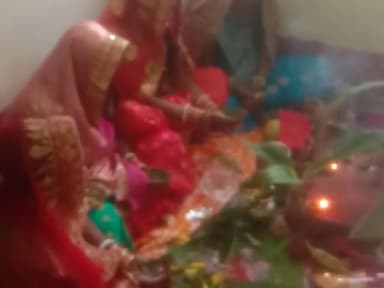 तीज व्रत कथा साहित्य पूजन करते हुए माताय बहनों की सुखी जीवन प्राप्त हो। जय भोले बाबा #jaimahakal #diguster