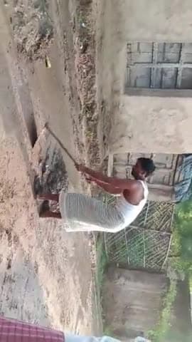 आज ग्राम #भदेहदू में #लगभग 100 मीटर #नाली सड़क का कीचड़ की सफाई किया ताकि बीमारियों से बचाव हो सके अच्छा संदेश जाए #PCपटेल