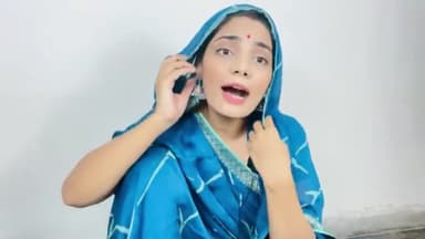 हाथ जोड़े बेरोजगार
सुना कल्कि अवतार..!
#राष्ट्रीयबेरोजगारदिवस
गायिका एवं गीतकार - नेहा सिंह राठौर