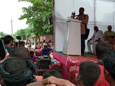 सुपौल: #कोसी नदी के कटाव को लेके लोगो ने की धरना प्रदर्शन #betiya manc