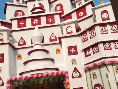 करगहर: आज #करगहर मे सप्तमी तिथि को मां की पूजा अर्चना के बाद मां का पट खुला। दर्शकों की लगी भीड़।