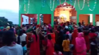 बौंसी: दुर्गा पूजा की नवमी दिन सढ़ामोड़ के मंदिर में श्रद्धालुओं की उमड़ी भीड़,! #Aditya Anuj