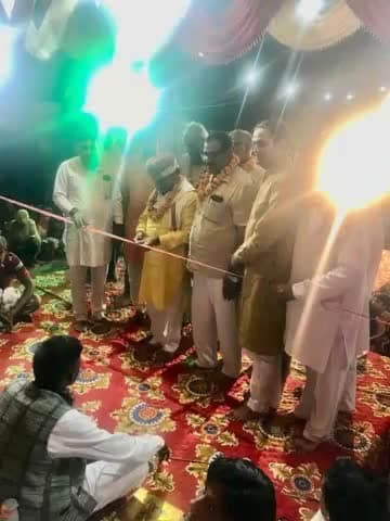 #कल_रात_बाबा_छोटू_नाथ_जी_की_नगरी_गांव_रानीला में विकि ठेकेदार द्वारा आयोजित मां भगवती जी के 9 वे विशाल जागरण का #मुख्यअतिथि के रुप में शुभारंभ करने के लिये जाना हुआ! इतना मान सम्मान देने के लिए विकि ठेकेदार का आभार ||