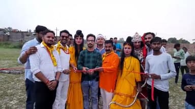 आकाश वार्ष्णेय पेट्रोल पंप मालिक ने रावण के मेले का फीता काटकर किया शुभारंभ
#rammndir
#rammandirmarg
#news24_up