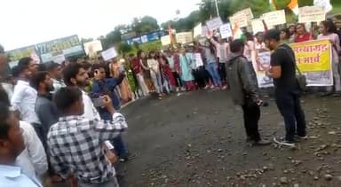51 हजार शिक्षक भर्ती को लेकर भोपाल के नजदीक पहुचा युवाओ का कारवा
#मध्यप्रदेश_भर्ती_सत्याग्रह