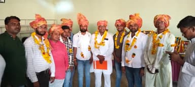 #कुशवाहा_समाज की फूले आरक्षण संघर्ष समिति को लेकर बैठक आज दोपहर 1:00 बजे
K. R गार्डन नंदेपुरा रोड मुरैना