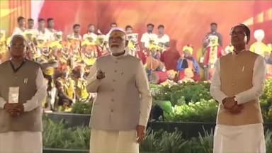 जय बाबा महाकाल🙏
प्रधानमंत्री श्री @narendramodi जी ने आज बाबा महाकाल की नगरी उज्जैन में अद्भुत #श्री_महाकाल_लोक का लोकार्पण किया।
#ShriMahakalLok