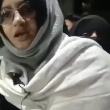 मुसलमानो को हिन्दुस्तान से निकलने कि बात कर रहे हैं #Muslim #शेरनी #india