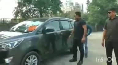 कुलदीप हिंदू ने #इलाहाबाद_हाईकोर्ट (HC) के निर्देश को मध्य नजर रखते हुए हिन्दू संगठन को अनिश्चित काल के लिए बंद कर दिया ...