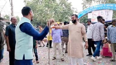 गऊरी गऊरा के पावन परब मा सोंटा...
छत्तीसगढ़िया होय के नाते ऐ परंपरा ल निभाय ला पढ़ते...
जय हो ईशर गऊरी गऊरा की
#gaurigaura #GovardhanPuja