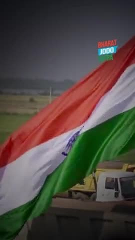 राहुल गाँधी के #भारतजोड़ोयात्रा में उमड़ता जन सैलाब