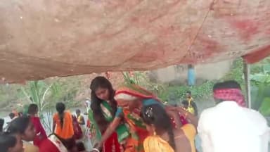 नौहट्टा: #छठ_घाट @ pe Aaye Huy Dhabi ko shubh kamnay Hardik krta Hu shvi KO chot puja ki bdhai ho https://l.tiki.video/l/st