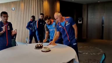 हैप्पी बर्थडे किंग विराट #kohli #t20worldcup2022 #viratkohli #baba #india #t20 #icc #bcci #cricket #birthday #news