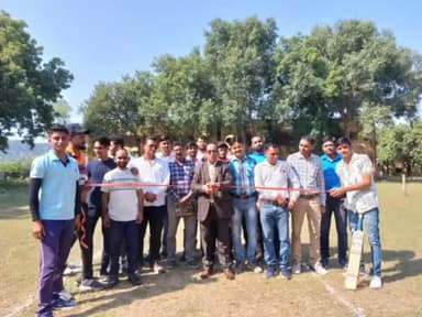 डायट संस्थान चरखारी जनपद महोबा मे बाल दिवस के अवसर पर डायट प्राचार्य द्वारा क्रिकेट टूर्नामेंट का आयोजन किया गया जिसमें #बैच_2022टीम #विजेता बनी और #बैच_2021_उपविजेता रही