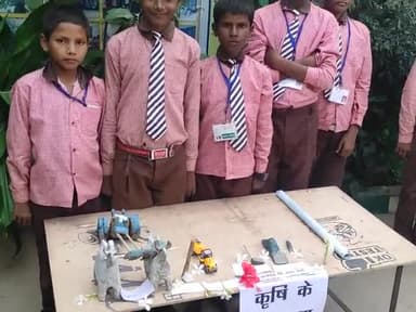पवई:बाल दिवस के अवसर पर प्राथमिक विद्यालय पवई मे प्रोजेक्ट कार्य एवं TLM मेला लगाया गया।
#Banda #TLM #नवाचार