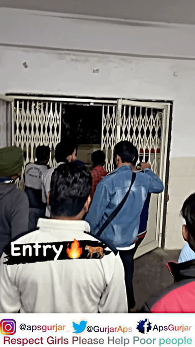 अपने दाम पे नाम करा 🔥🐅
Respect Girls please help poor people
#apsgurjar #entry #yaar