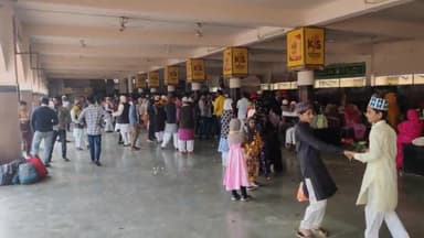 सतना स्टेशन: सतना के स्टेशन में आज भारी तादात में उमरा के लिए जा रहे यात्री#satnanewsnetwork #satna_news_network