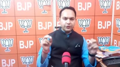 #RichaChadha wife of Ali faizal has insulted army again.
We are proud of our army and our army has made indians proud on all fronts including #Galwan
we want an unconditionally opology from Richa