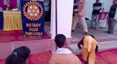 दुधि: रोटरी क्लब रेनुकूट ने दिव्यांग जनों को सम्मानित किया#news#सम्मान#रोटरी#club#सोनभद्र#पत्रकार#समर सैम#