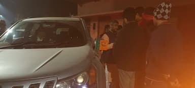 #सुल्तानगंज के अमित हत्याकांड मे अमित के परिजनों से मिलकर बीजेपी एमएलए प्रत्याशी रोहित पांडे ने शोक व्यक्त किया