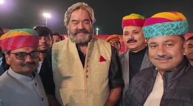 #महाभारत धारावाहिक में #द्रोणाचार्य की भूमिका निभाने वाले प्रसिद्ध #फिल्मी_कलाकार श्री #सुरेंद्र_पाल_सिंह जी जब आज राजस्थान के एक समारोह में भाई #शेर_सिंह_राणा जी से मिले तो क्या बोले ?