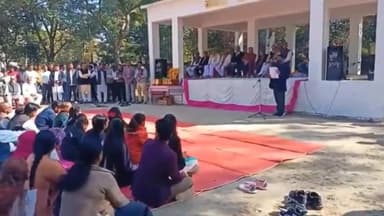 #श्रृद्धांजलि अपिर्त करते हुए ओजस्वी वक्तव्य #स्वतंत्रतासंग्रामसेनानी स्व.दाऊ #सरदारसिंह जी स्मृति के अवसर पर भूमिपुत्र #पवनघुवारा कुण्डेश्वर धाम 16/12/2022