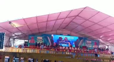 मुख्यमंत्री आवासीय भू अधिकार योजना शुभारंभ अवसर पर सम्बोधित किया।
बागाज़ माता मंदिर प्रांगण, टीकमगढ़
#भू_अधिकार_MP