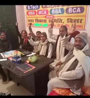 "तुम समय की रेत पर छोड़ते चलो निशान,
देखती तुम्हें ज़मी, देखता है आसमान...!"
#भारतीय_मानवता_पार्टी
#किसानपुत्री_शोभा_यादव