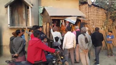 Hulas में अनियंत्रित ट्रैक्टर टकराई दुकान से चालक फरार #हुलास