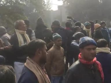 पटना ग्रामीण: #INTUC के प्रदेश अध्यक्ष ने किया डायलर्स एसोसिएशन की मांगों का समर्थन।
#डीलर_एसोसिएशन #INTUC #इंटक #PUBLIC #NEWS