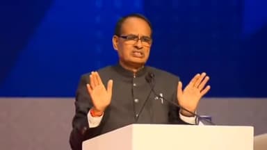 मुझे बताते हुए प्रसन्नता हो रही है कि मप्र की धरती पर कुल 15 लाख 42 हजार 514 करोड़ रुपये का निवेश आ रहा है। #InvestMP