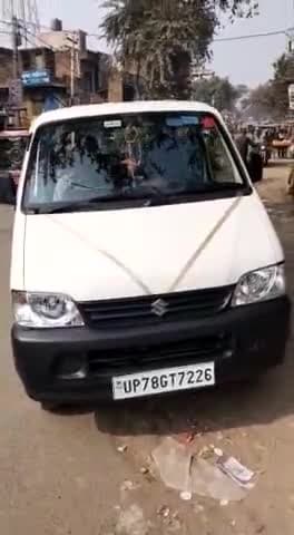 कानपुर के ड्रावर साहब ने चेकिंग देखते ही अधूरी लगाई सिटबेल्ट इनमे पकड़ गए
#शिवम् राठौर@