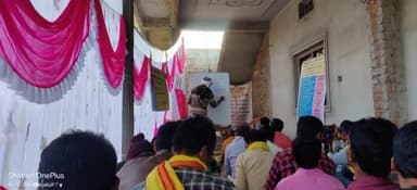 आज दिनांक 24/01/2023 
को ग्राम मुदरिया मै पैसा एक्ट के तहत  सिवनी जिले से आए माननीय श्री संतोष सिंह मरकाम जी #PESA