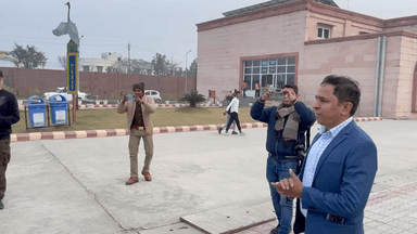 #DFO vikash yadav at #gorakhpurzoo #NATURE & BIRD FESTIVAL
FEB 1st to 3rd 2023 , VIJAY SAGAR BIRD SANCTUARY, #MAHOBA