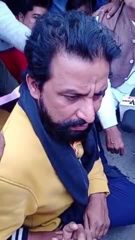 रोहतक: आशीष घनघस उर्फ सिंघम को इंसाफ दिलाने के लिए पहुँची जयहिन्द सेना
#जयहिन्द_सेना #NaveenJaihind #हरियाणापुलिस