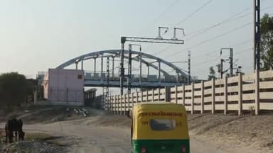 कानपुर: Kuchh Aisa model taiyar ho raha hai jhinjhak ka over bridge taiyar hone Mein Sal 6 mahine #इन्वेस्टर्स_समिट #मोदी