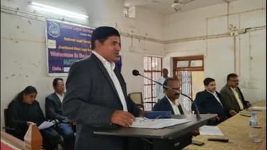 पाकुड़ : - #राष्ट्रीय_लोक_अदालत का किया गया आयोजन कई लंबित #मामलों का हुआ #निपटारा ।