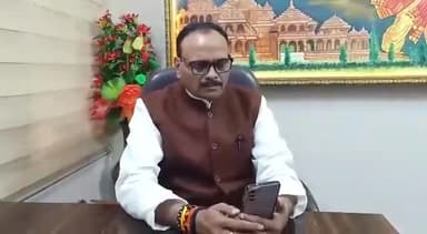 डिप्टी सीएम #ब्रजेश पाठक ने #कानपुर देहात मामले में पीड़ित परिवार के सदस्य शिवम से फोन पर बात की। इसके बाद से परिजनों